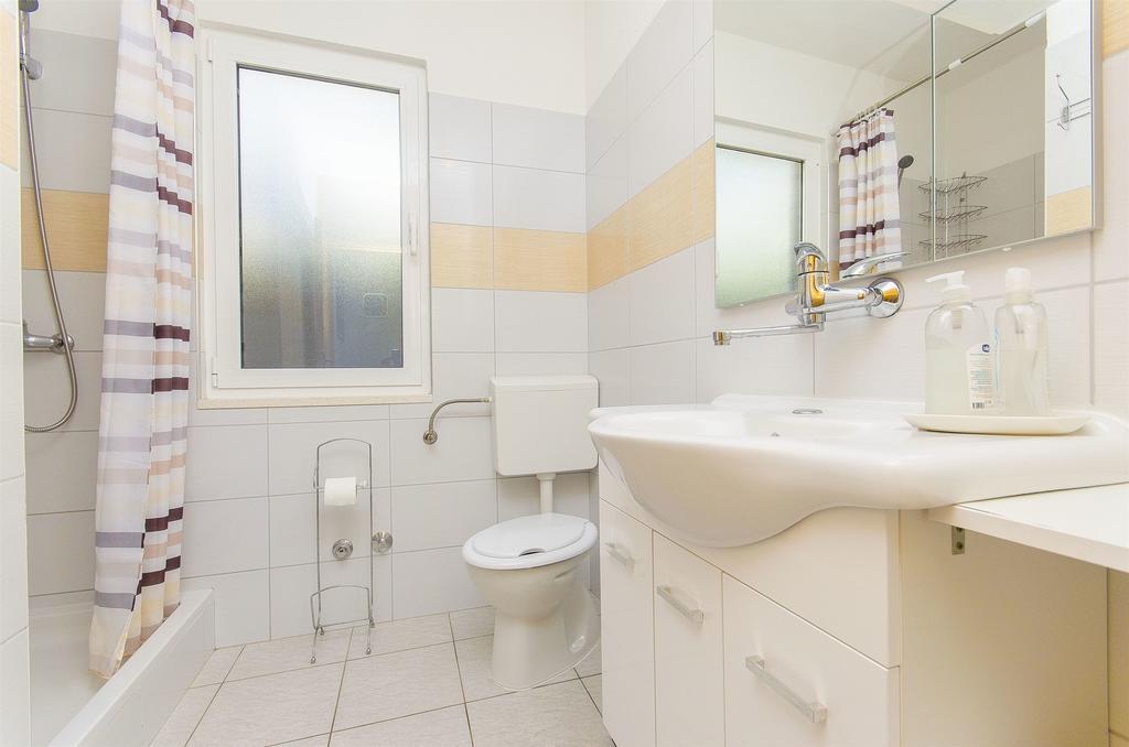 Apartment Antonio Bogomolje Ngoại thất bức ảnh